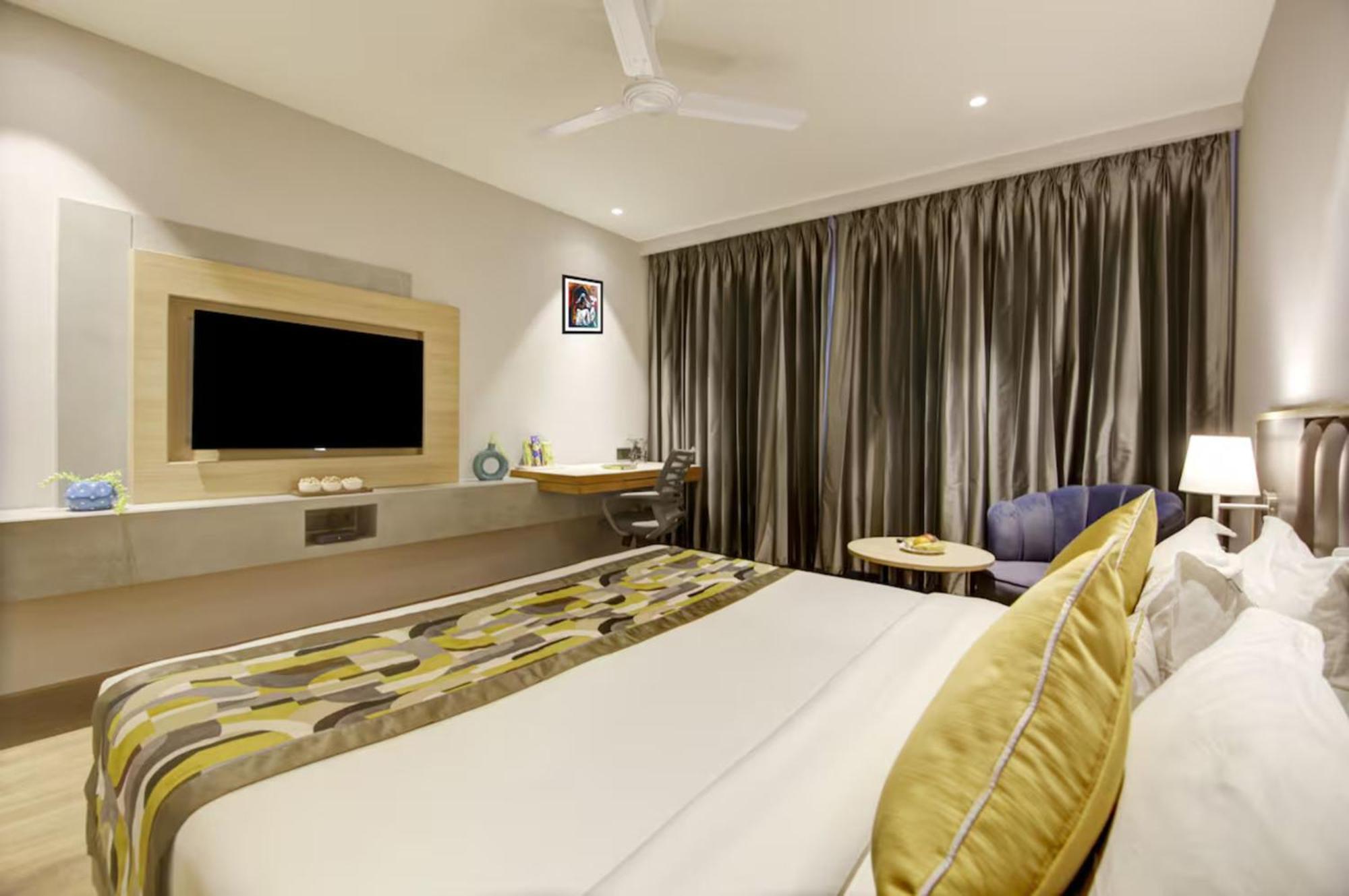 Hotel Ambience -5 Mints Walk From Railway Station New Delhi Exterior photo